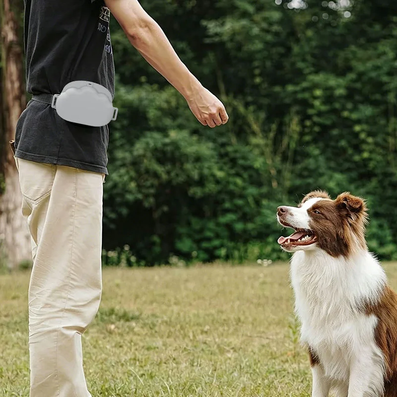Silicone Fanny Pack Dog Custom Treat Pouch with Training Clickerfor Pet Traininlg Walking - detail view 1