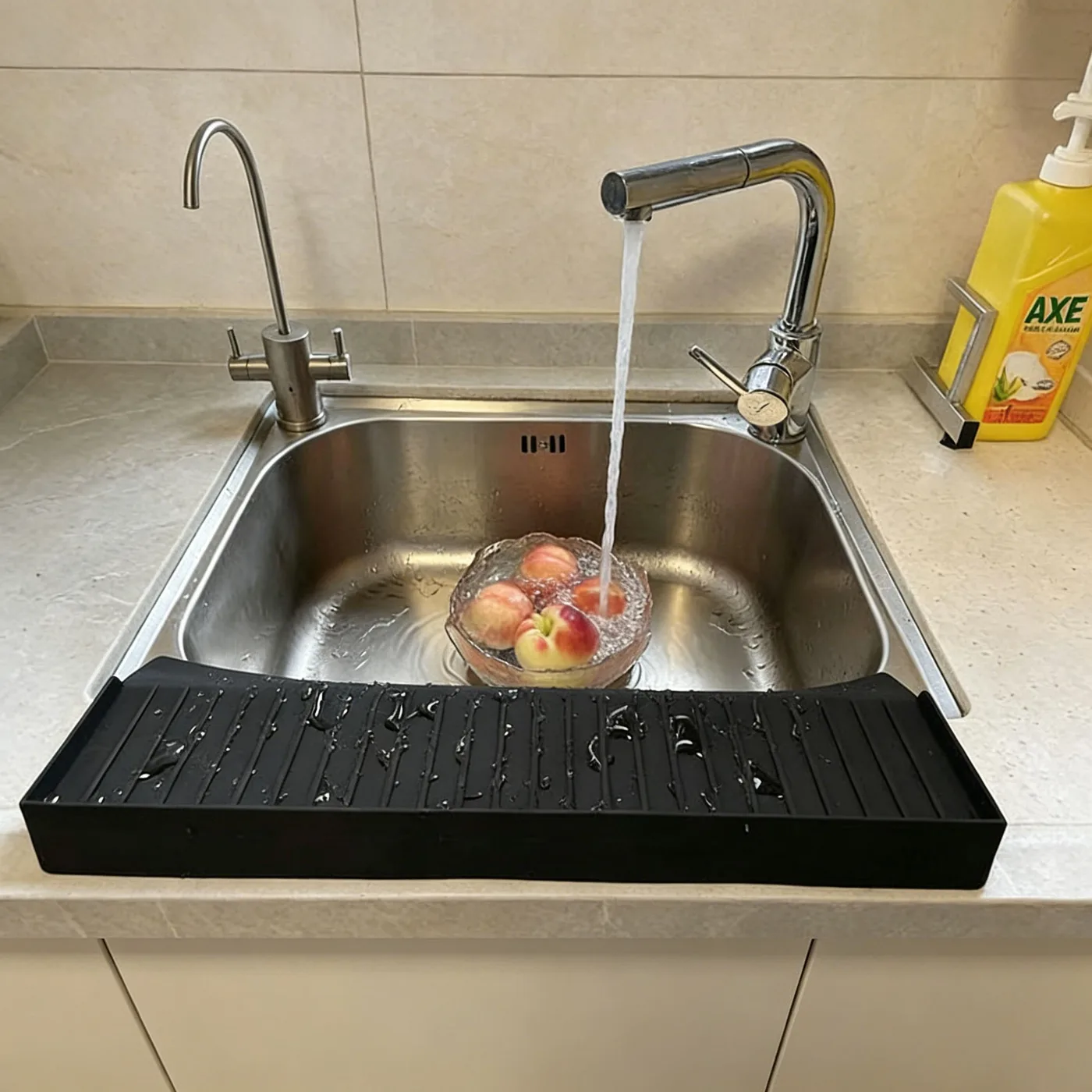 Kitchen Sink Splash Guard Premium Silicone Water Catcher Mat Sink Drainage Pad - custom silicone manufacturer