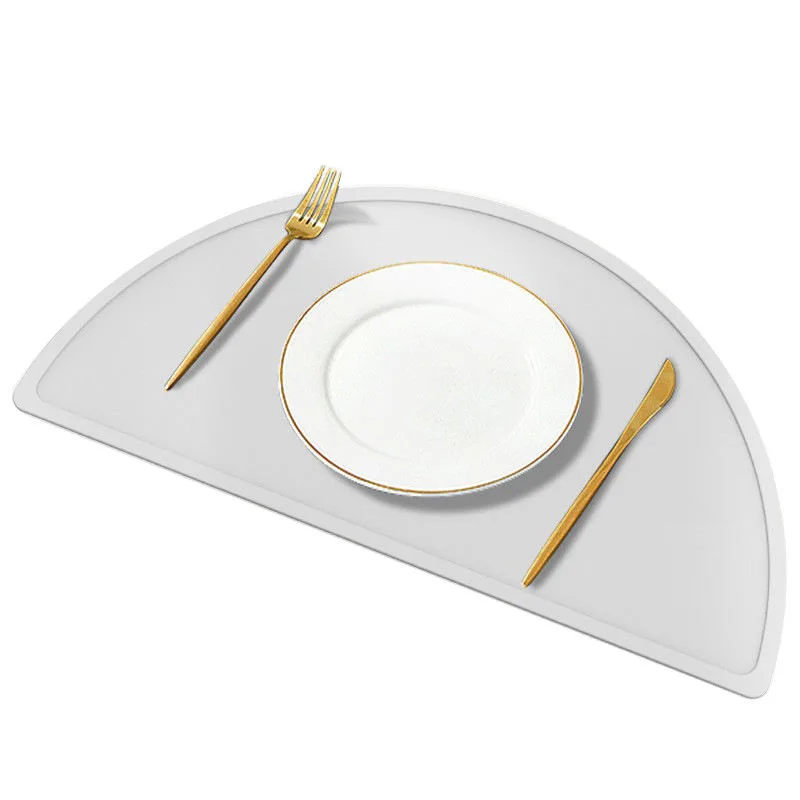 Bpa Free Reusable Portable Children Dining Food Mat Non-slip Baby Place Mat Waterproof Silicone Placemats for Kids - detail view 1