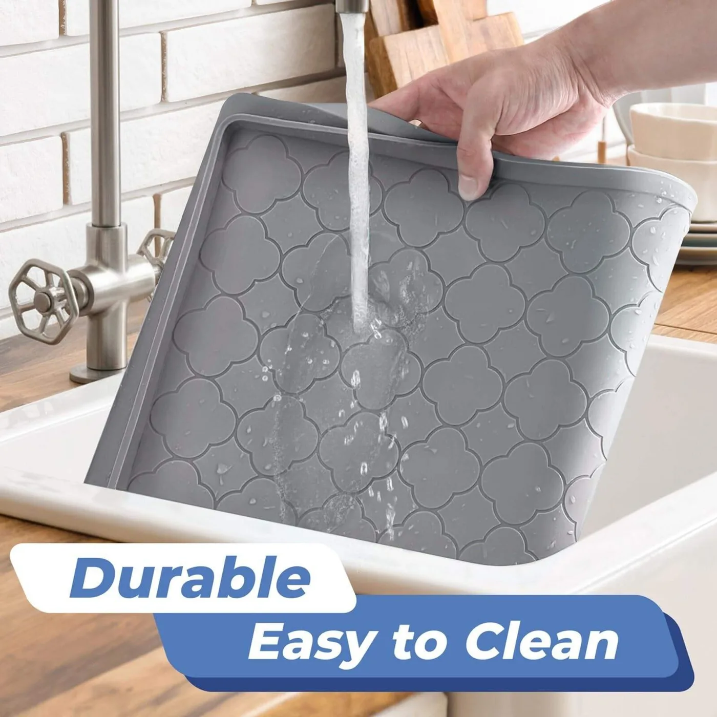 Silicone Under-Sink Mat with Water Drainage Cabinet Shelf Liner Non-Slip Mats Dishwasher-Safe Drawer Liner - detail view 1