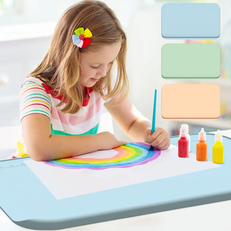Silicone Painting Mat for Kids - Raised Edges, BPA Free - detail view 1